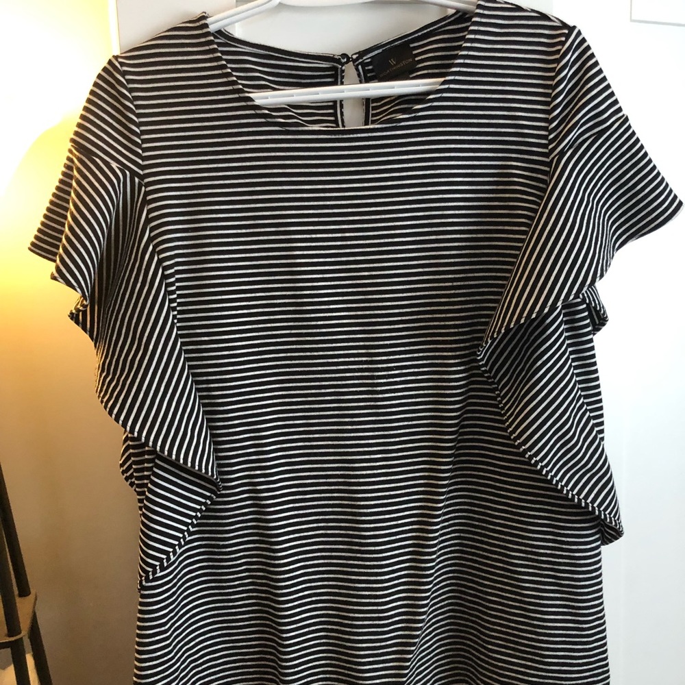 Worthington striped work top with ruffle sleeve size medium